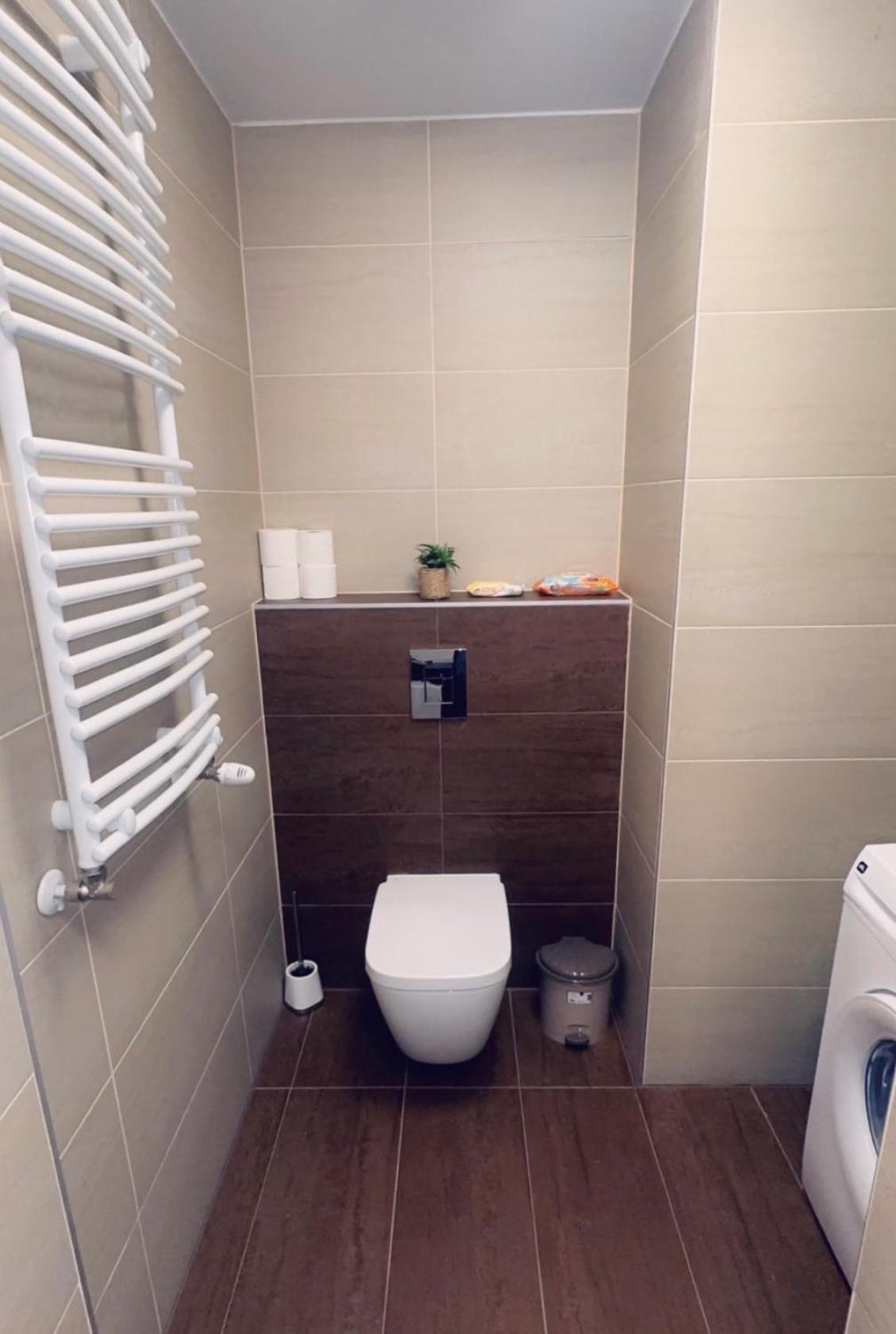 Koris Pool Apartman *